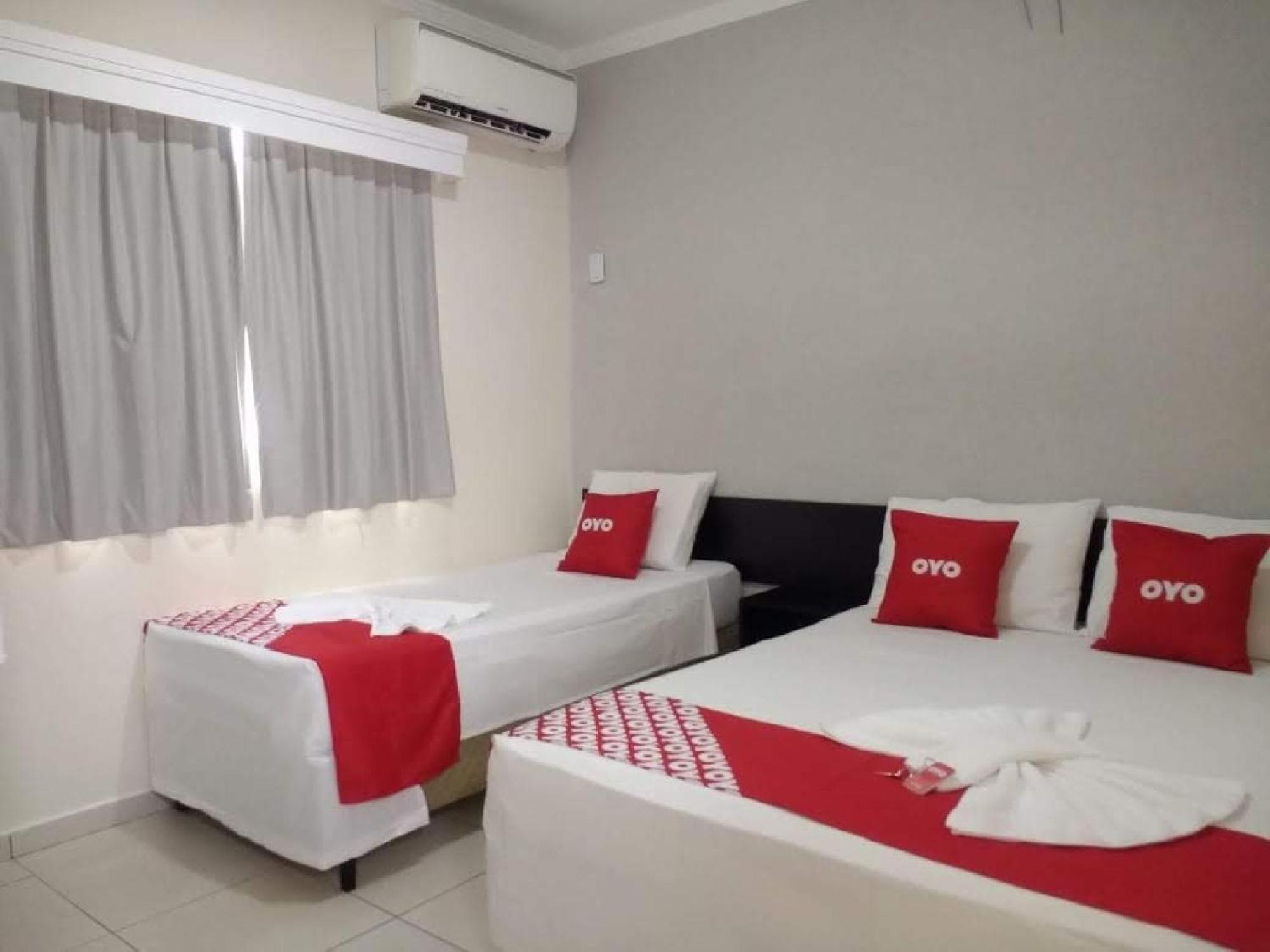 Oyo Cerrado Hotel, Campo Grande Campo Grande  Luaran gambar A typical OYO hotel room in Brazil