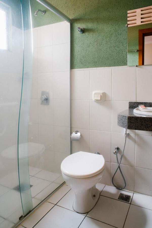 Oyo Cerrado Hotel, Campo Grande Campo Grande  Luaran gambar Bathroom with shower cubicle